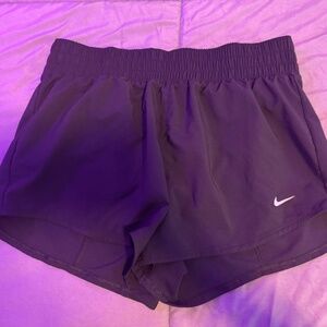 Nike Dri-Fit Women's Shorts (Black) Medium
